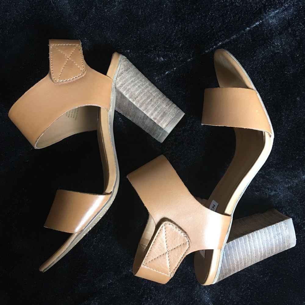 Steve Madden Leather Sandals